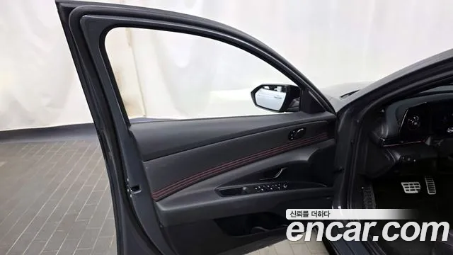 2025 Hyundai The New Avante Hybrid (CN7) Inspiration N Line Sold VIN KMHLR41JGSU147453 – trunk area