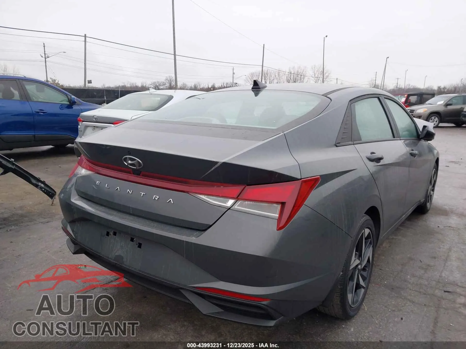 2023 HYUNDAI ELANTRA Damaged VIN KMHLS4AGXPU607774 – dashboard