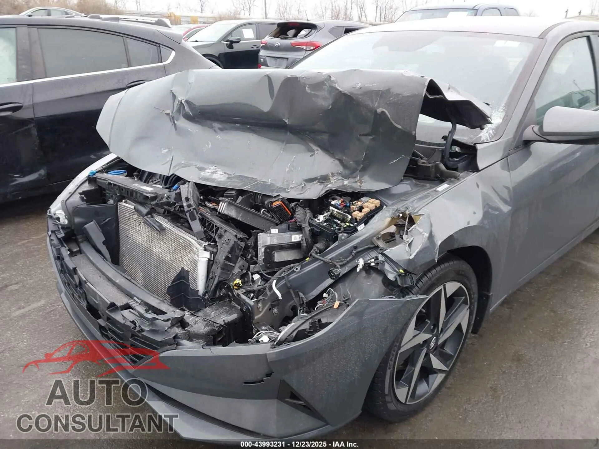 2023 HYUNDAI ELANTRA Damaged VIN KMHLS4AGXPU607774 – engine bay