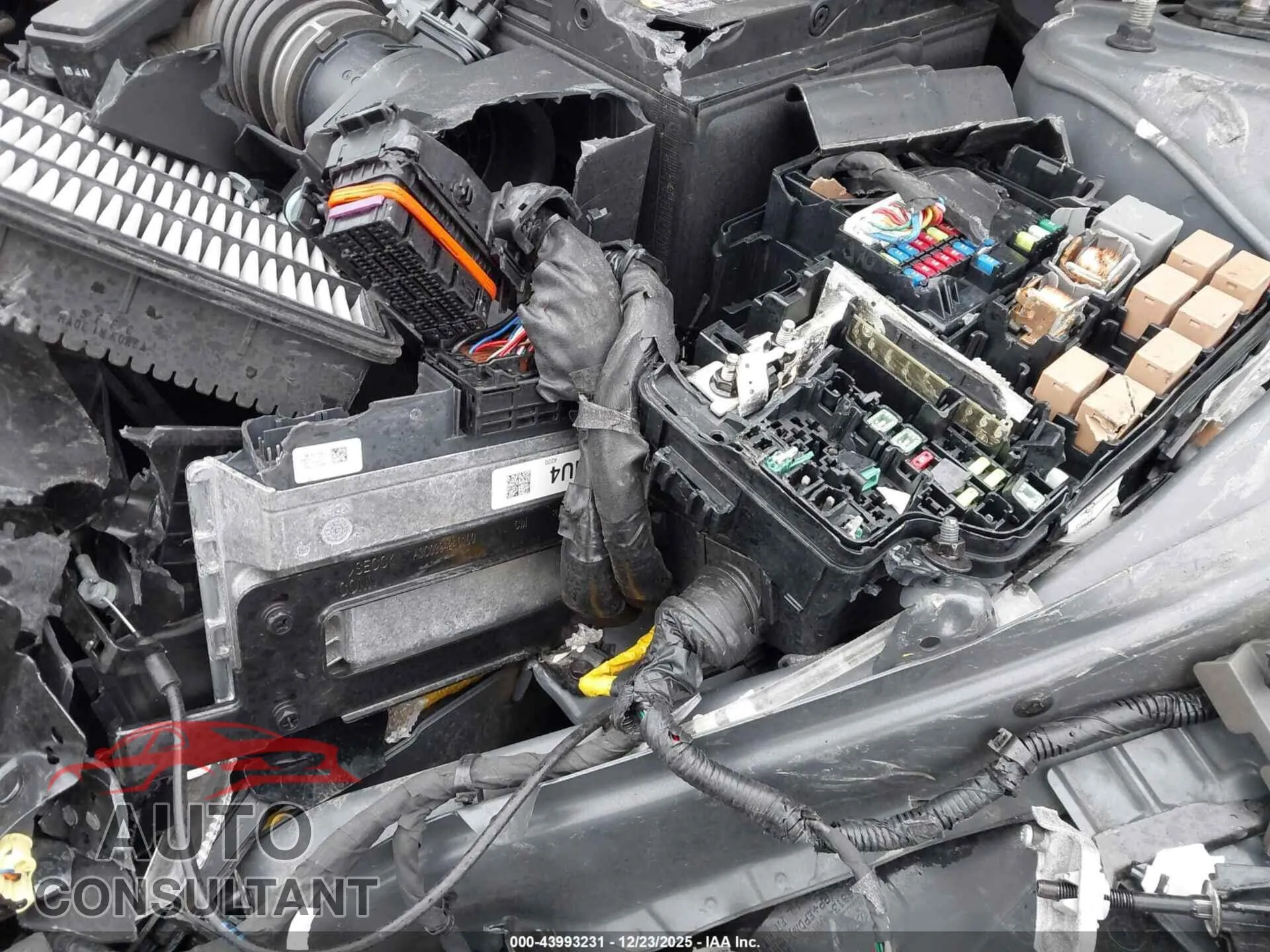 2023 HYUNDAI ELANTRA Damaged VIN KMHLS4AGXPU607774 – photo 17