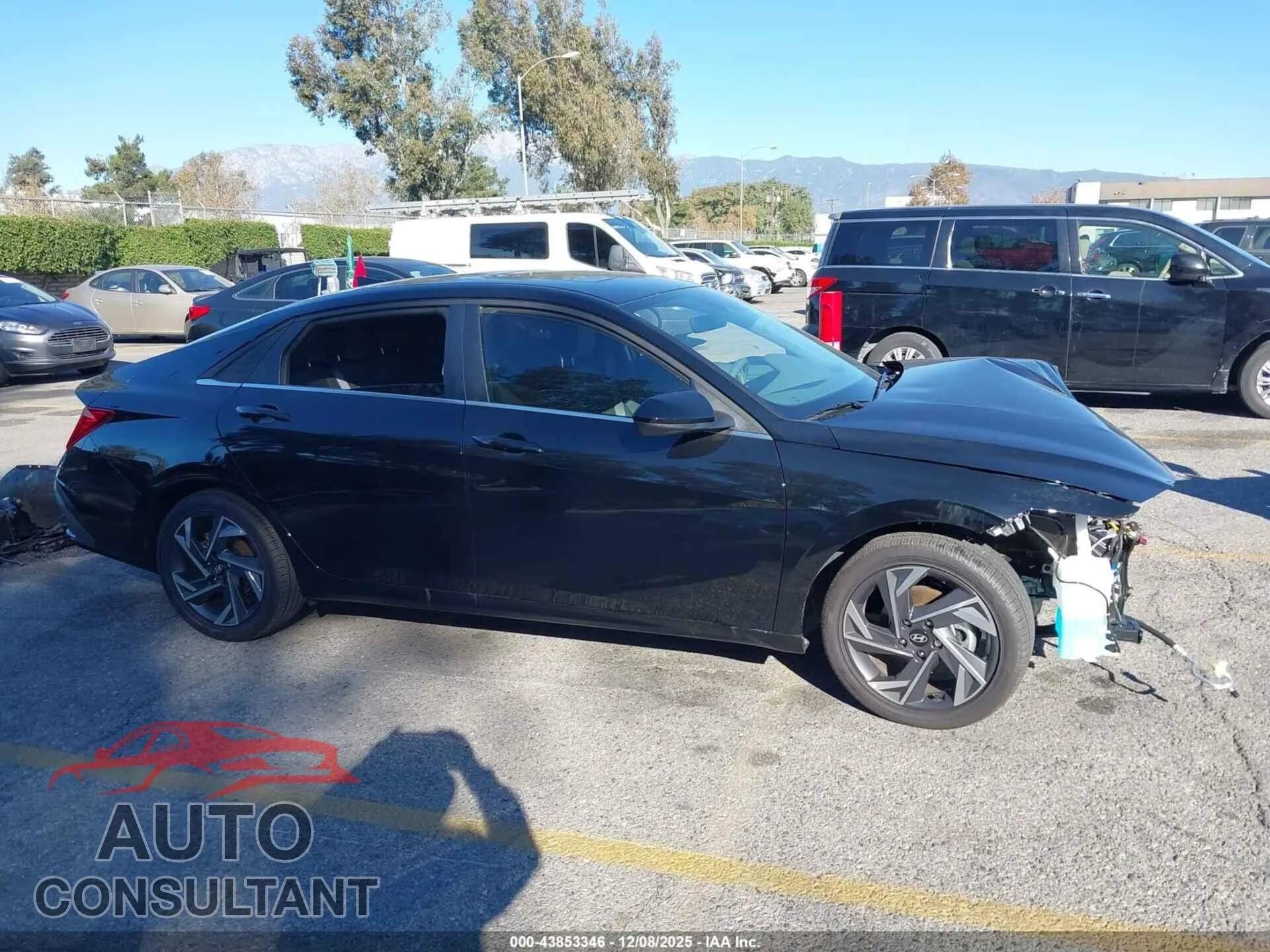 2025 HYUNDAI ELANTRA Damaged VIN KMHLS4DG9SU939869 – photo 14