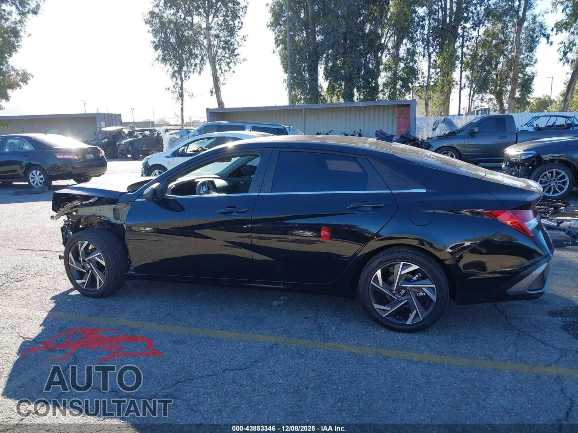 2025 HYUNDAI ELANTRA Damaged VIN KMHLS4DG9SU939869 – photo 15