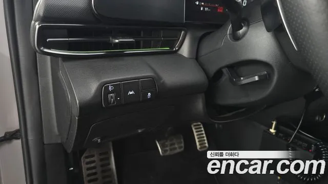 2022 Hyundai Avante (CN7) 2.0 N Sold VIN KMHLW41KGNU006795 – interior seats