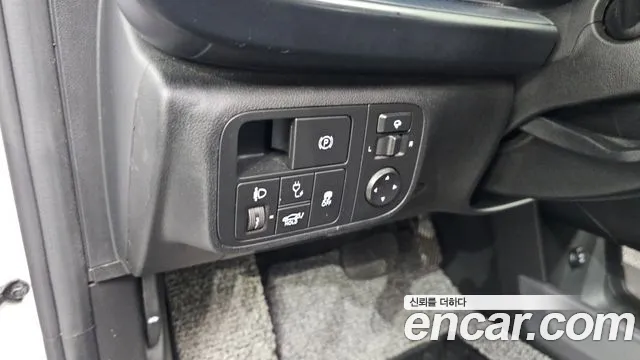2023 Hyundai Ioniq 6 Long Range Sold VIN KMHM241AFPA002480 – undercarriage