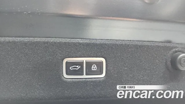 2023 Hyundai Ioniq 6 Long Range Sold VIN KMHM341AFPA004509 – exterior detail 2023 Hyundai Ioniq 6 Long Range Sold VIN KMHM341AFPA004509 – exterior detail