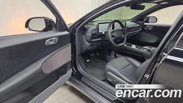 2023 Hyundai Ioniq 6 Long Range Sold VIN KMHM341AFPA010292 – trunk area