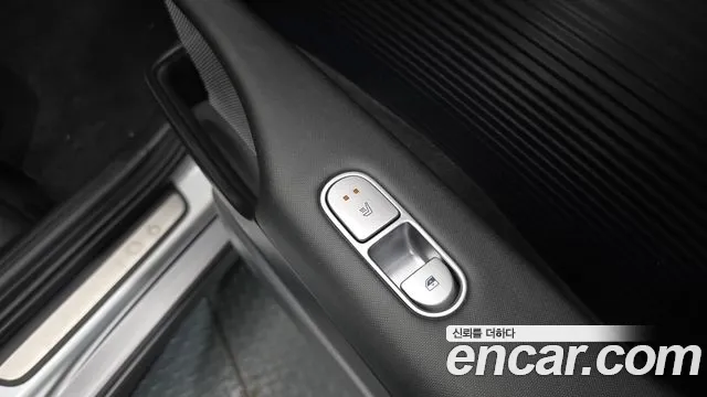 2023 Hyundai Ioniq 6 Long Range Sold VIN KMHM541AFPA025189 – dashboard 2023 Hyundai Ioniq 6 Long Range Sold VIN KMHM541AFPA025189 – dashboard
