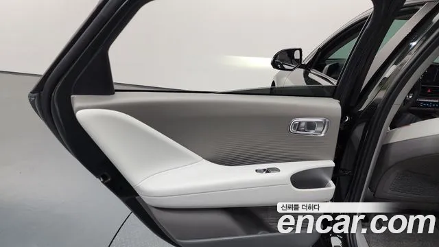 2023 Hyundai Ioniq 6 Long Range Awd Sold VIN KMHM541CPPA008103 – front exterior