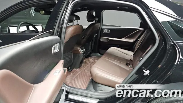 2023 Hyundai Ioniq 6 Long Range AWD Sold VIN KMHM541CPPA039047 – exterior detail