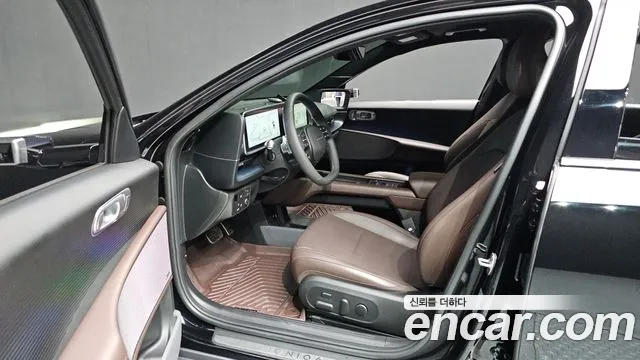 2023 Hyundai Ioniq 6 Long Range AWD Sold VIN KMHM541CPPA039047 – photo 17