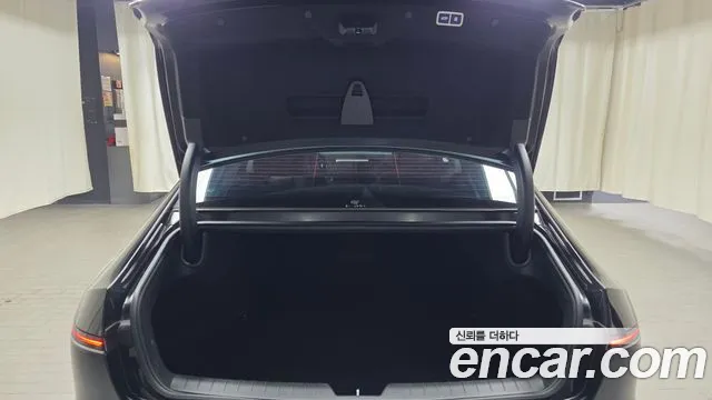 2023 Hyundai Grandeur Hybrid (GN7) Premium Sold VIN KMHN1411BPA009767 – engine bay