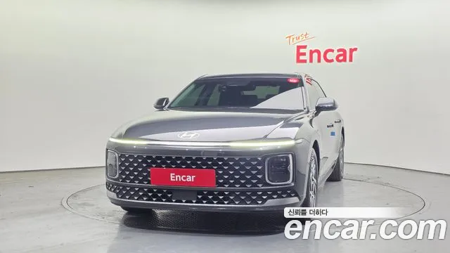 2023 Hyundai Grandeur Hybrid (GN7) Premium Sold VIN KMHN1411BPA011271 – interior seats