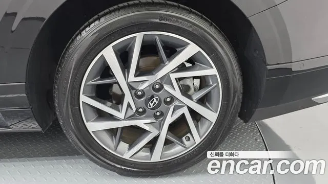 2023 Hyundai Grandeur Hybrid (GN7) Premium Sold VIN KMHN1411BPA037156 – trunk area
