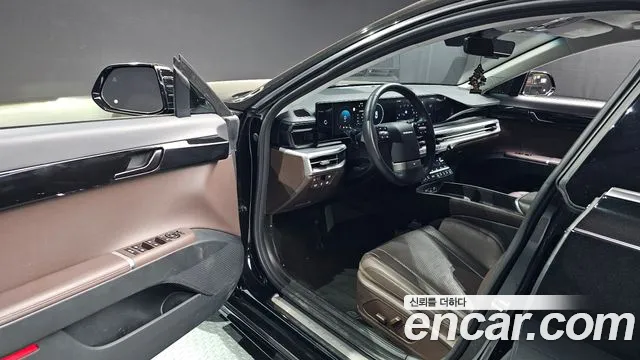 2024 Hyundai Grandeur Hybrid (GN7) Premium Sold VIN KMHN1411BRA063710 – dashboard