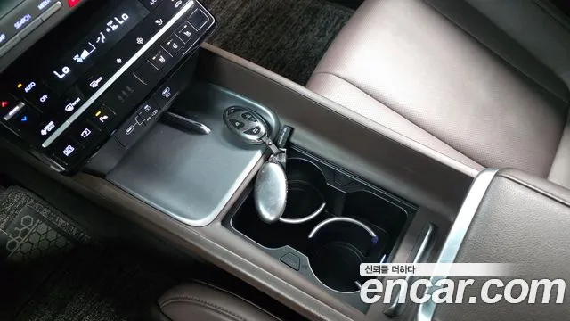 2024 Hyundai Grandeur Hybrid (GN7) Premium Sold VIN KMHN1411BRA071247 – rear exterior