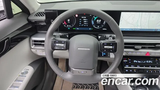 2025 Hyundai Grandeur Hybrid (GN7) Premium Sold VIN KMHN1411BSA099724 – exterior detail