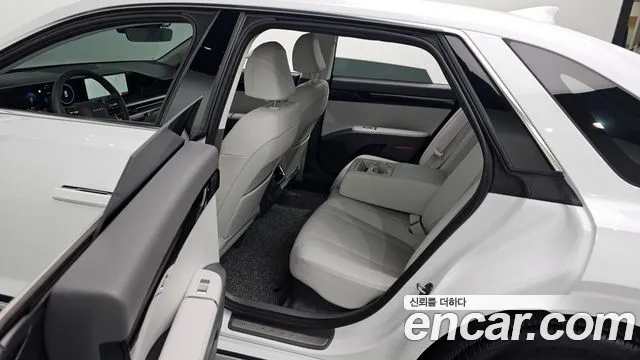 2025 Hyundai Grandeur Hybrid (GN7) Premium Sold VIN KMHN1411BSA114489 – engine bay