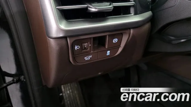 2024 Hyundai Grandeur (Gn7) 2,5 Gasoline 2wd Sold VIN KMHN141DBRA063550 – front exterior