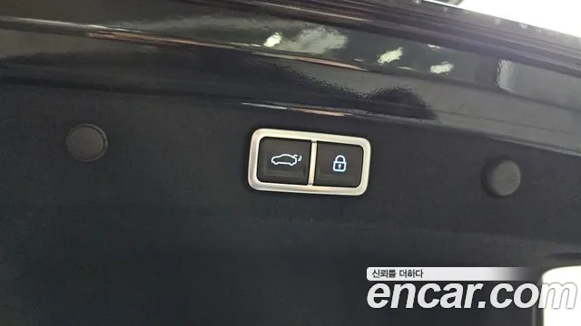 2025 Hyundai Grandeur (Gn7) 2,5 Gasoline 2wd Sold VIN KMHN141DBSA115045 – front exterior