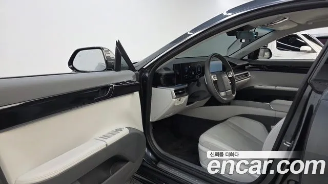 2023 Hyundai Grandeur (GN7) 3.5 Gasoline 2WD Sold VIN KMHN141EBPA001980 – rear exterior 2023 Hyundai Grandeur (GN7) 3.5 Gasoline 2WD Sold VIN KMHN141EBPA001980 – rear exterior