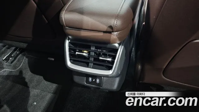 2023 Hyundai Grandeur (GN7) 3.5 Gasoline 2WD Sold VIN KMHN141EBPA008491 – rear exterior