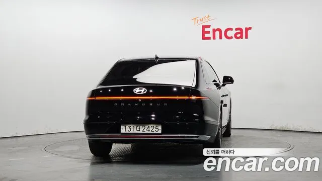 2023 Hyundai Grandeur (GN7) 3.5 Gasoline 2WD Sold VIN KMHN141EBPA008491 – exterior detail
