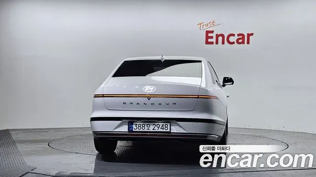 2023 Hyundai Grandeur (GN7) 3.5 Gasoline 2WD Sold VIN KMHN141EBPA011319 – photo 16