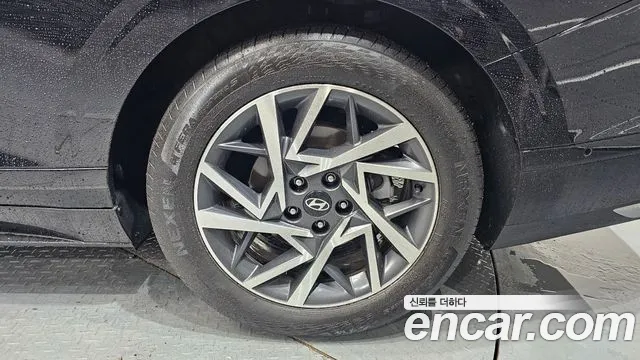2023 Hyundai Grandeur Hybrid (GN7) Exclusive Sold VIN KMHN2411BPA003311 – rear exterior