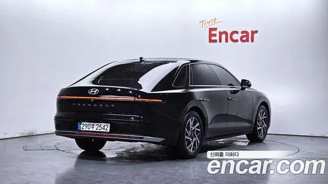 2023 Hyundai Grandeur Hybrid (GN7) Exclusive Sold VIN KMHN2411BPA003311 – side profile