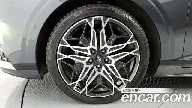2023 Hyundai Grandeur Hybrid (GN7) Exclusive Sold VIN KMHN2411BPA006359 – undercarriage