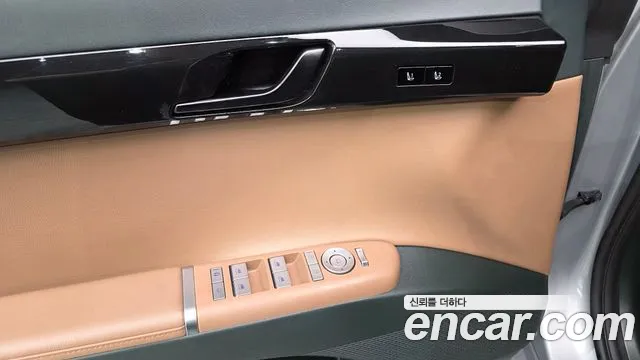 2023 Hyundai Grandeur Hybrid (GN7) Exclusive Sold VIN KMHN2411BPA011602 – undercarriage