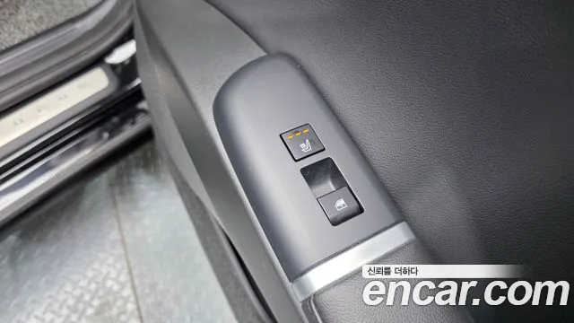 2023 Hyundai Grandeur Hybrid (GN7) Exclusive Sold VIN KMHN2411BPA043674 – side profile