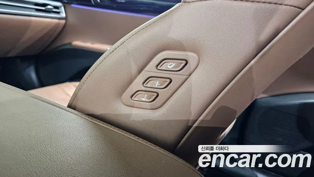 2023 Hyundai Grandeur Hybrid (GN7) Exclusive Sold VIN KMHN2411BPA043806 – front exterior 2023 Hyundai Grandeur Hybrid (GN7) Exclusive Sold VIN KMHN2411BPA043806 – front exterior