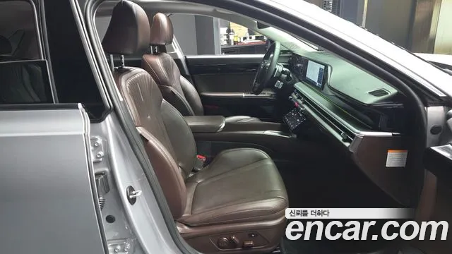 2024 Hyundai Grandeur Hybrid (GN7) Exclusive Sold VIN KMHN2411BRA065306 – engine bay
