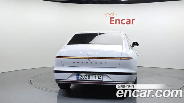 2024 Hyundai Grandeur Hybrid (GN7) Exclusive Sold VIN KMHN2411BRA066238 – side profile