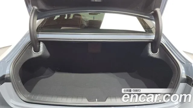 2025 Hyundai Grandeur Hybrid (GN7) Exclusive Sold VIN KMHN2411BSA108890 – odometer reading