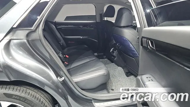 2025 Hyundai Grandeur Hybrid (GN7) Exclusive Sold VIN KMHN2411BSA112332 – trunk area 2025 Hyundai Grandeur Hybrid (GN7) Exclusive Sold VIN KMHN2411BSA112332 – trunk area