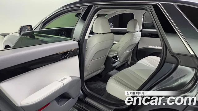 2025 Hyundai Grandeur (Gn7) 2,5 Gasoline 2wd Sold VIN KMHN241DBSA085075 – front exterior