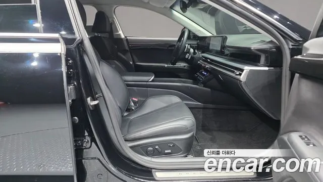 2023 Hyundai Grandeur (GN7) 3.5 Gasoline 2WD Sold VIN KMHN241EBPA039744 – rear exterior