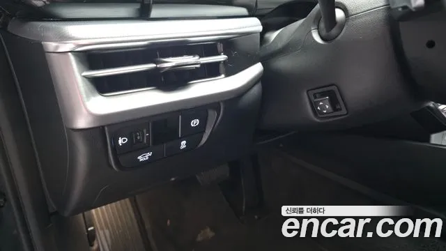 2023 Hyundai Grandeur (GN7) 3.5 Gasoline 2WD Sold VIN KMHN241EBPA039744 – dashboard
