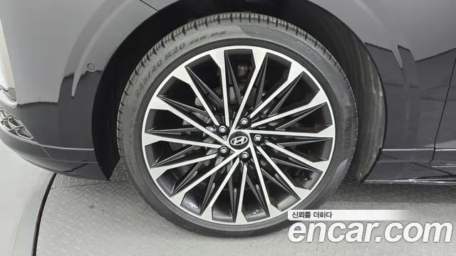 2023 Hyundai Grandeur Hybrid (GN7) Calligraphy Sold VIN KMHN3411BPA009546 – engine bay