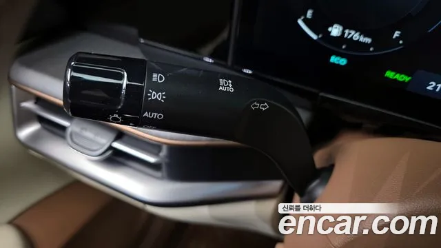 2023 Hyundai Grandeur Hybrid (GN7) Calligraphy Sold VIN KMHN3411BPA016128 – photo 11 2023 Hyundai Grandeur Hybrid (GN7) Calligraphy Sold VIN KMHN3411BPA016128 – photo 11