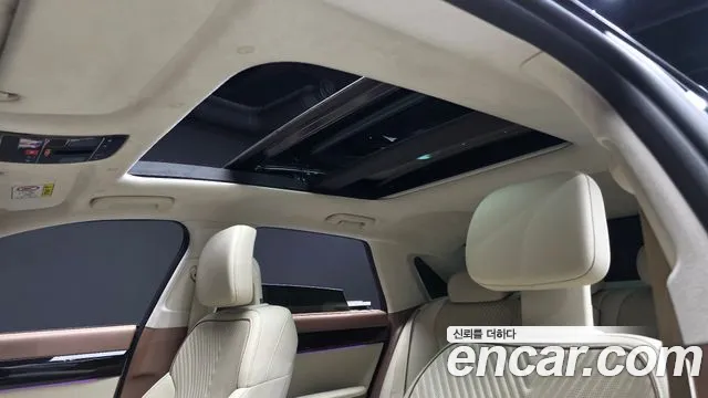 2023 Hyundai Grandeur Hybrid (GN7) Calligraphy Sold VIN KMHN3411BPA028687 – side profile