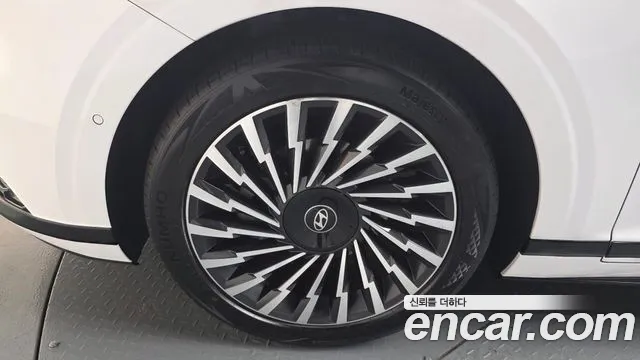 2023 Hyundai Grandeur Hybrid (GN7) Calligraphy Sold VIN KMHN3411BPA029500 – photo 17