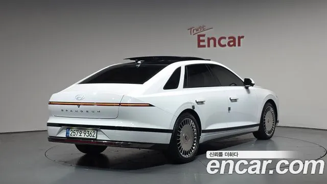 2023 Hyundai Grandeur Hybrid (GN7) Calligraphy VIN KMHN3411BPA037059