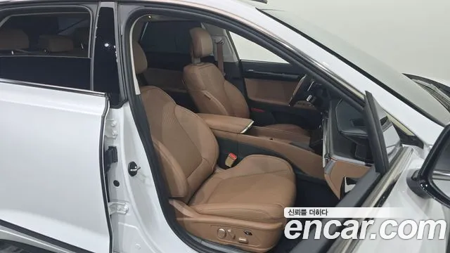 2023 Hyundai Grandeur Hybrid (GN7) Calligraphy Sold VIN KMHN3411BPA044772 – side profile