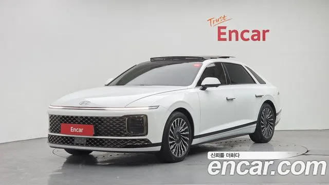 2023 Hyundai Grandeur Hybrid (GN7) Calligraphy Sold VIN KMHN3411BPA047475 – trunk area