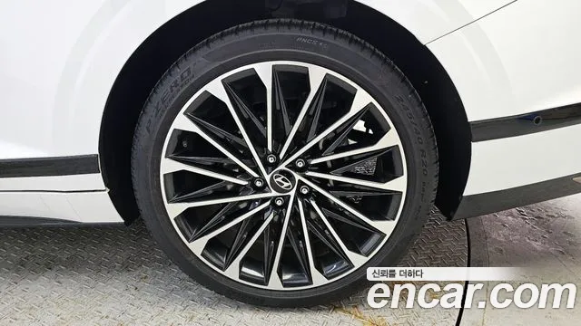 2023 Hyundai Grandeur Hybrid (GN7) Calligraphy Sold VIN KMHN3411BPA048791 – photo 15 2023 Hyundai Grandeur Hybrid (GN7) Calligraphy Sold VIN KMHN3411BPA048791 – photo 15