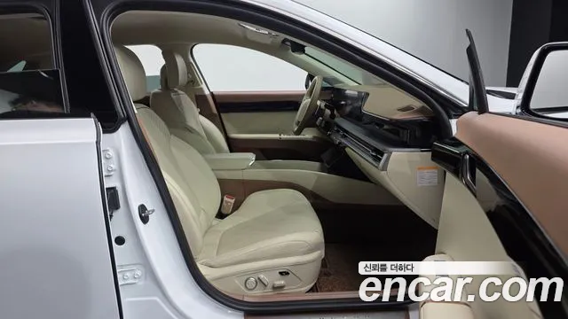 2023 Hyundai Grandeur Hybrid (GN7) Calligraphy Sold VIN KMHN3411BPA052915 – engine bay