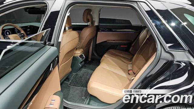2023 Hyundai Grandeur Hybrid (GN7) Calligraphy Sold VIN KMHN3411BPA057567 – front exterior 2023 Hyundai Grandeur Hybrid (GN7) Calligraphy Sold VIN KMHN3411BPA057567 – front exterior